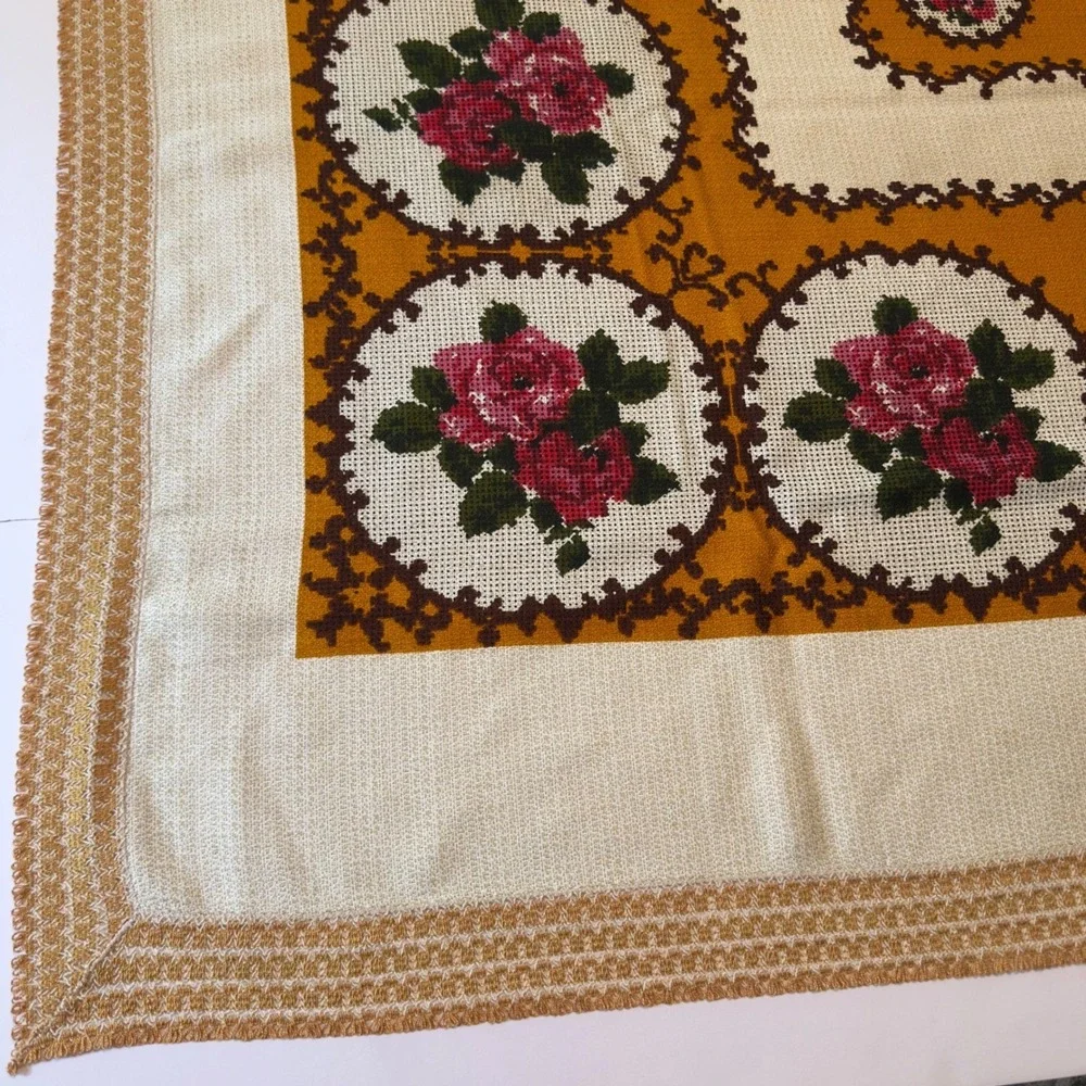Vtg 70's Confstyl Viscose Tablecloth Mustard Yellow Rose Floral Medallion 53x69